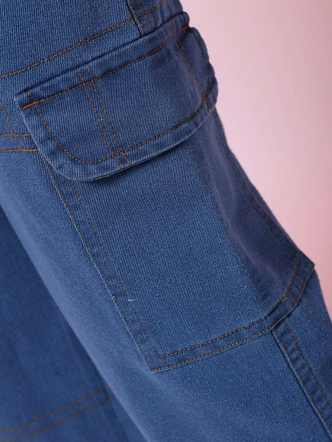 Women's Relaxed Fit Jeans