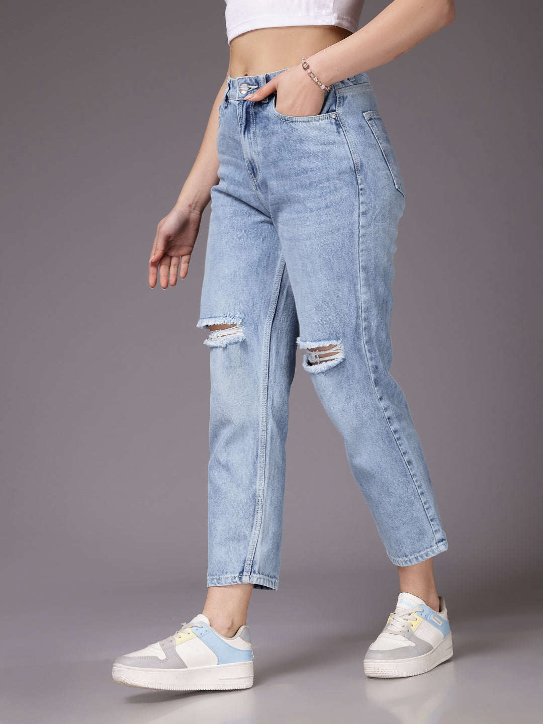 Women's Straight Fit Jeans
