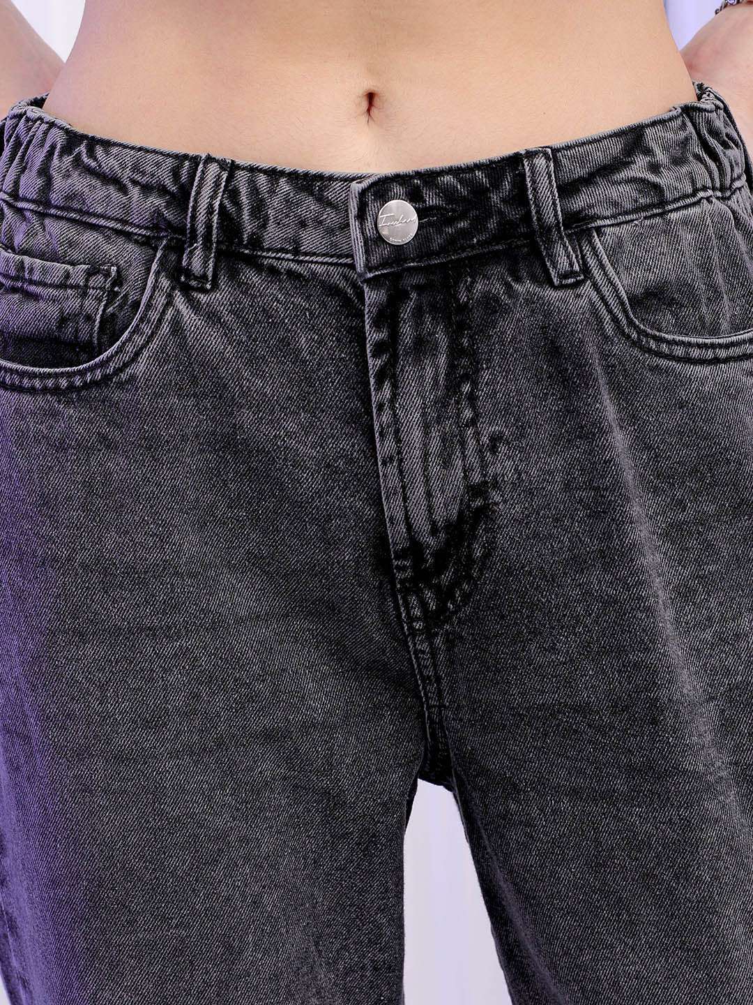 Women's Straight Fit Jeans