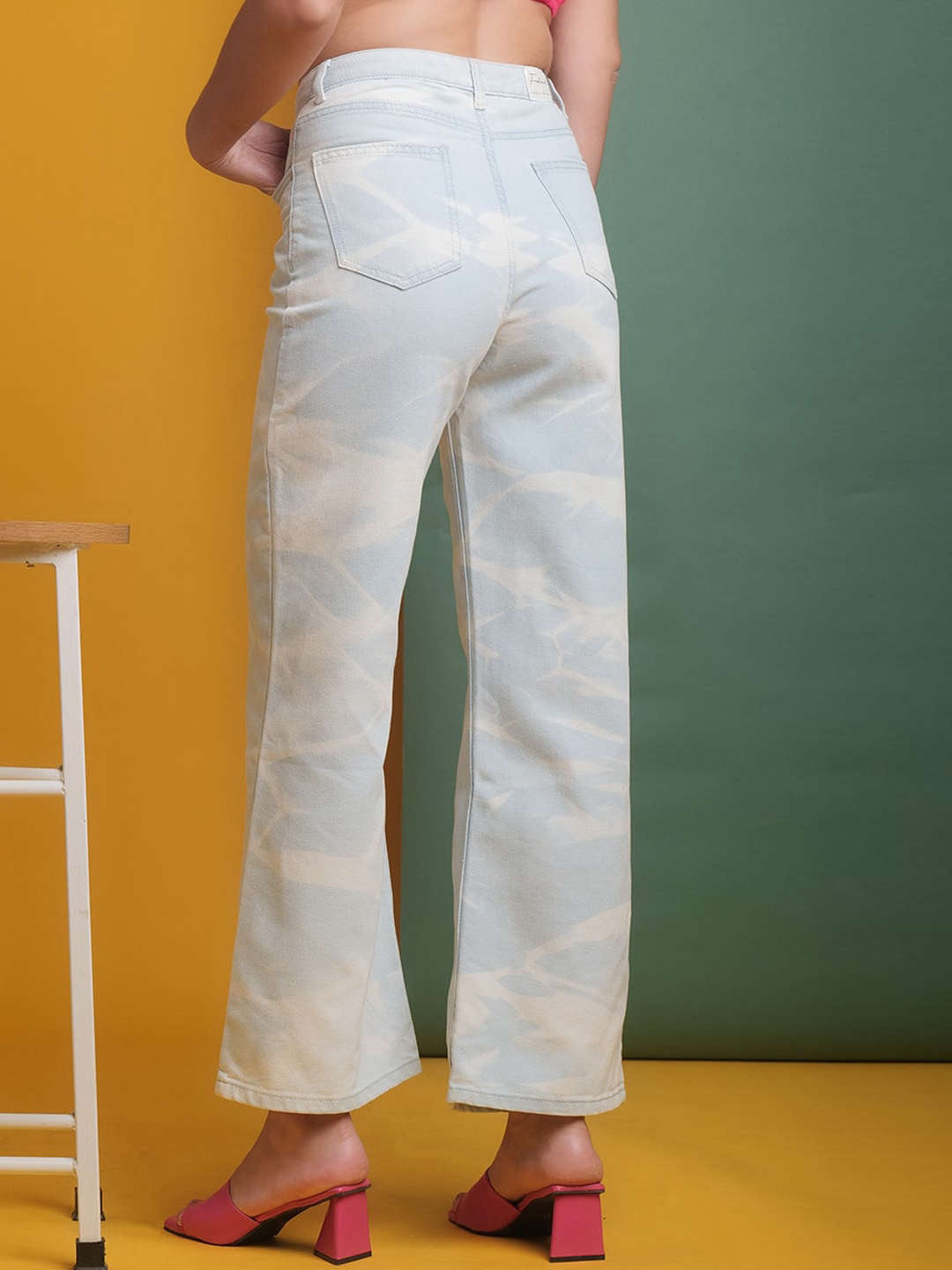 Women's Flared Jeans