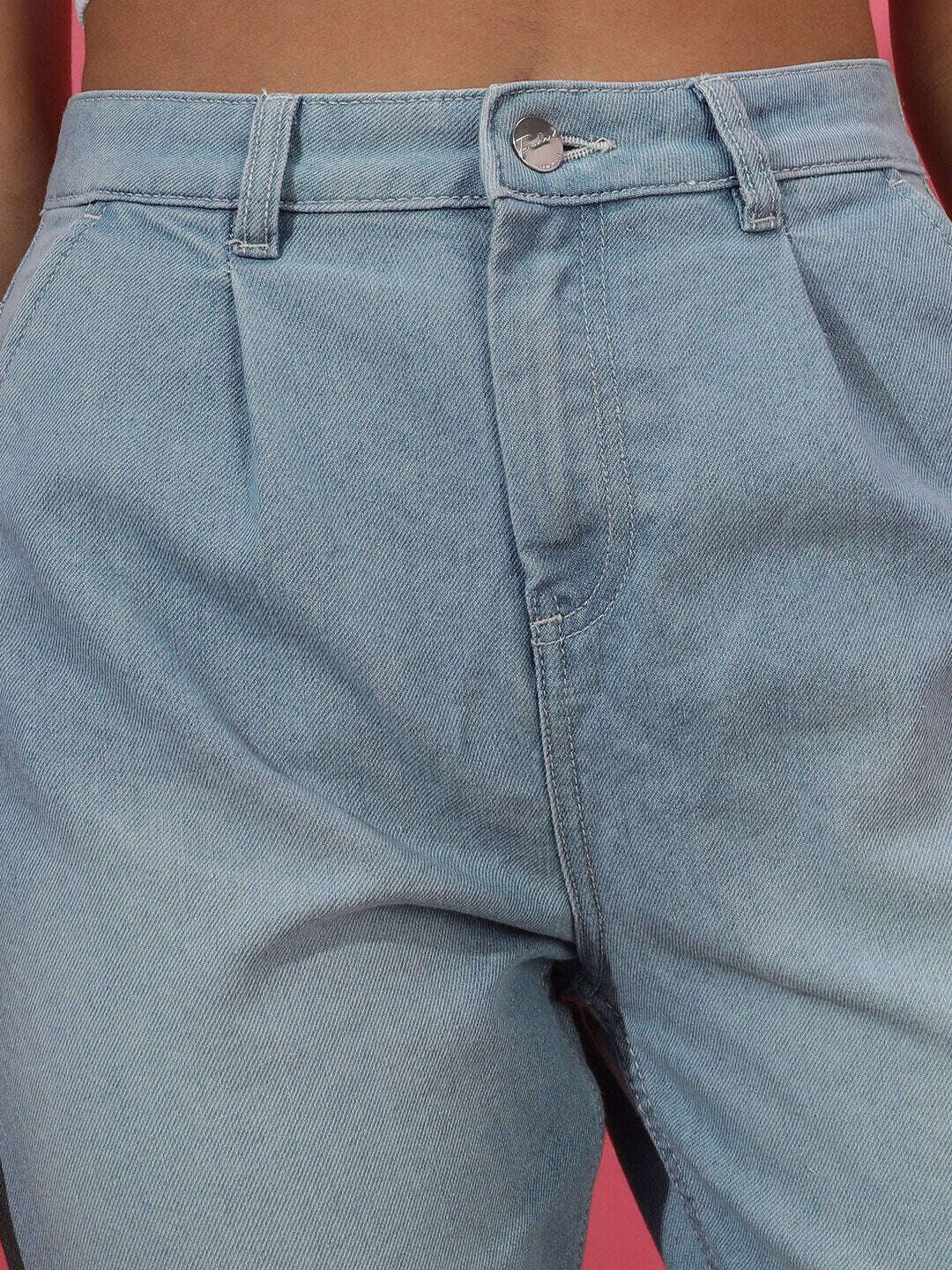 Women's Mid-Rise Light Wash Mom Fit Jeans