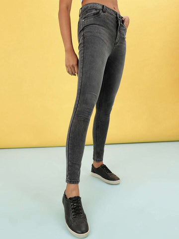 Women's Casual Skinny Fit Jeans