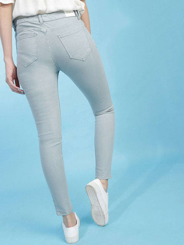Women's Solid Jeans