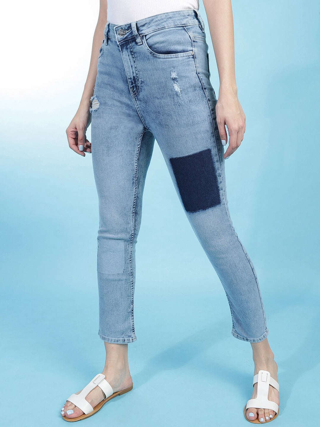 Women's Distress Straight Fit Jeans