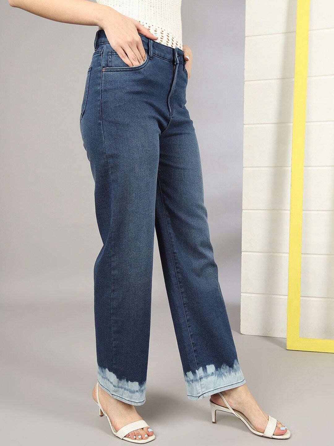 Women's Wide Leg Jeans With Tie N Dye Detail