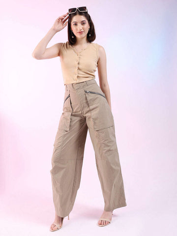 Women's Fitted Sleeveless Rib Top