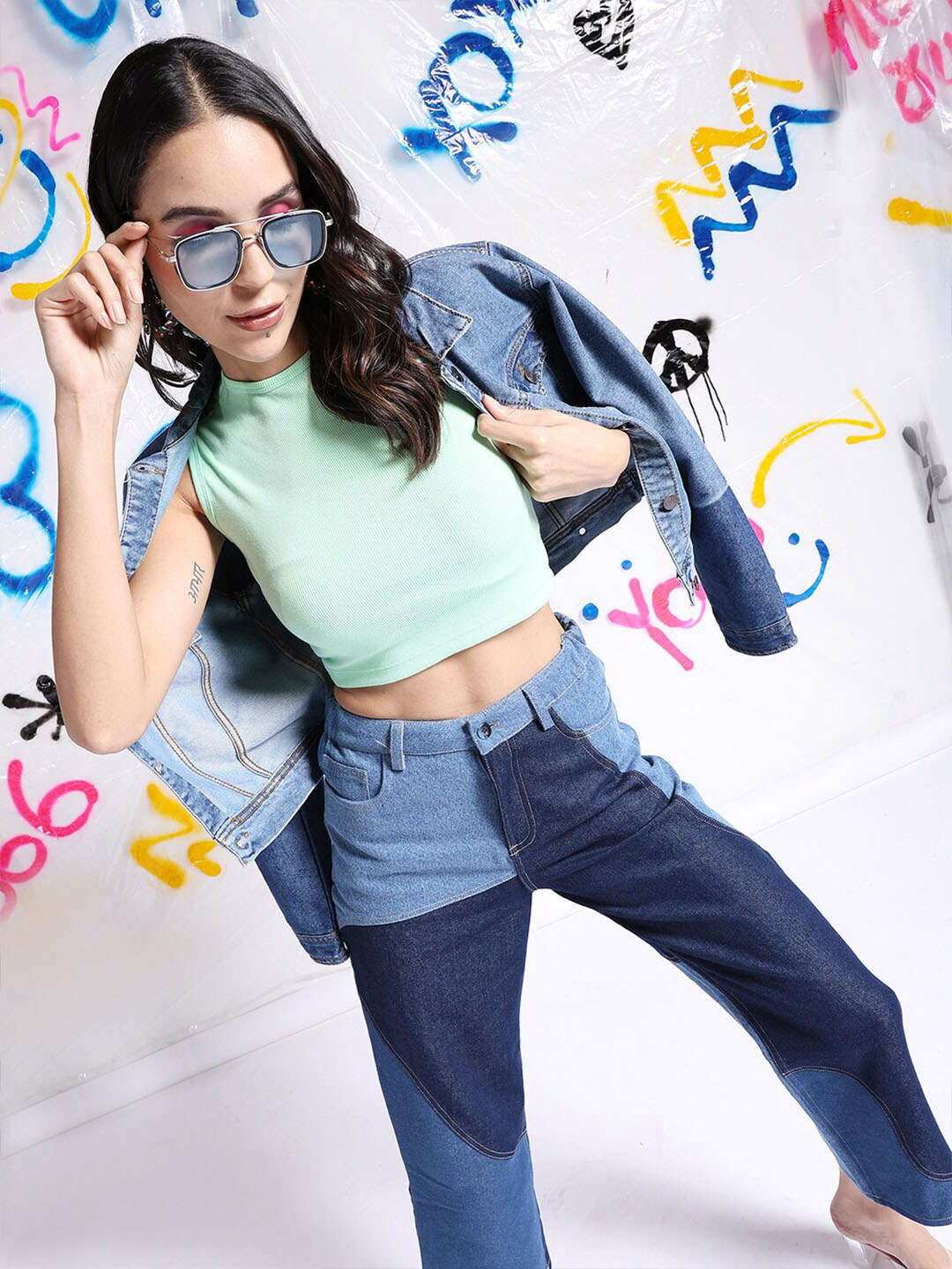 Women's Round Neck Sleeveless Rib Top