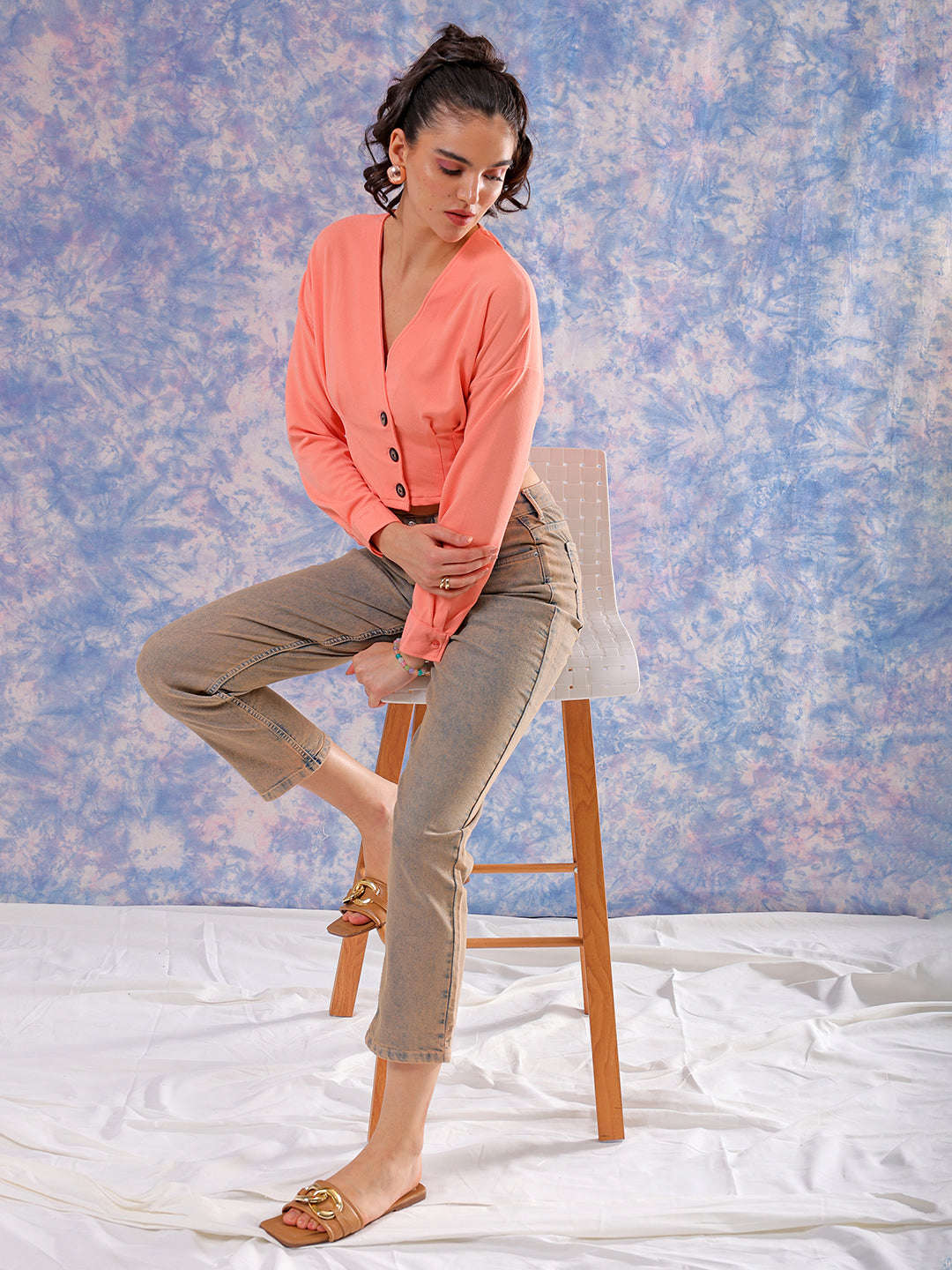 Women's Pink Fitted Textured V-Neck Button down top