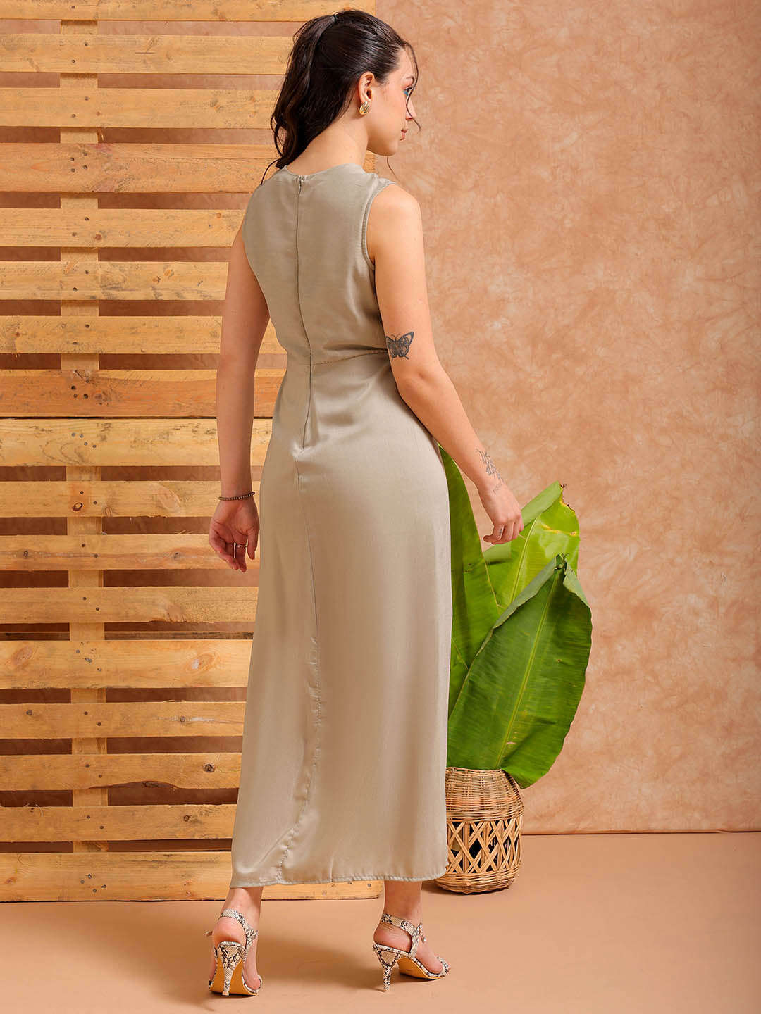 Women's Grey Fit and Flare Solid Partywear Asymmetric Dress