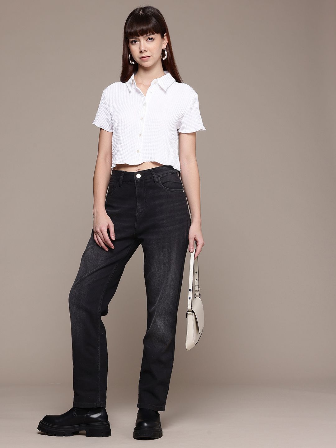 Women's Black Straight Fit Casual Jeans