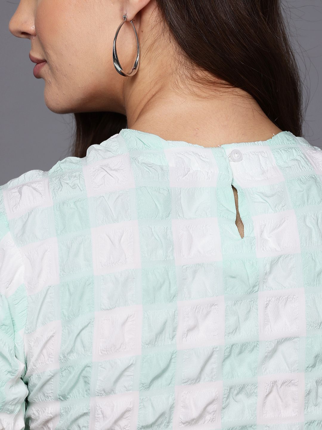 Women's Fitted Textured Asymmetric Top